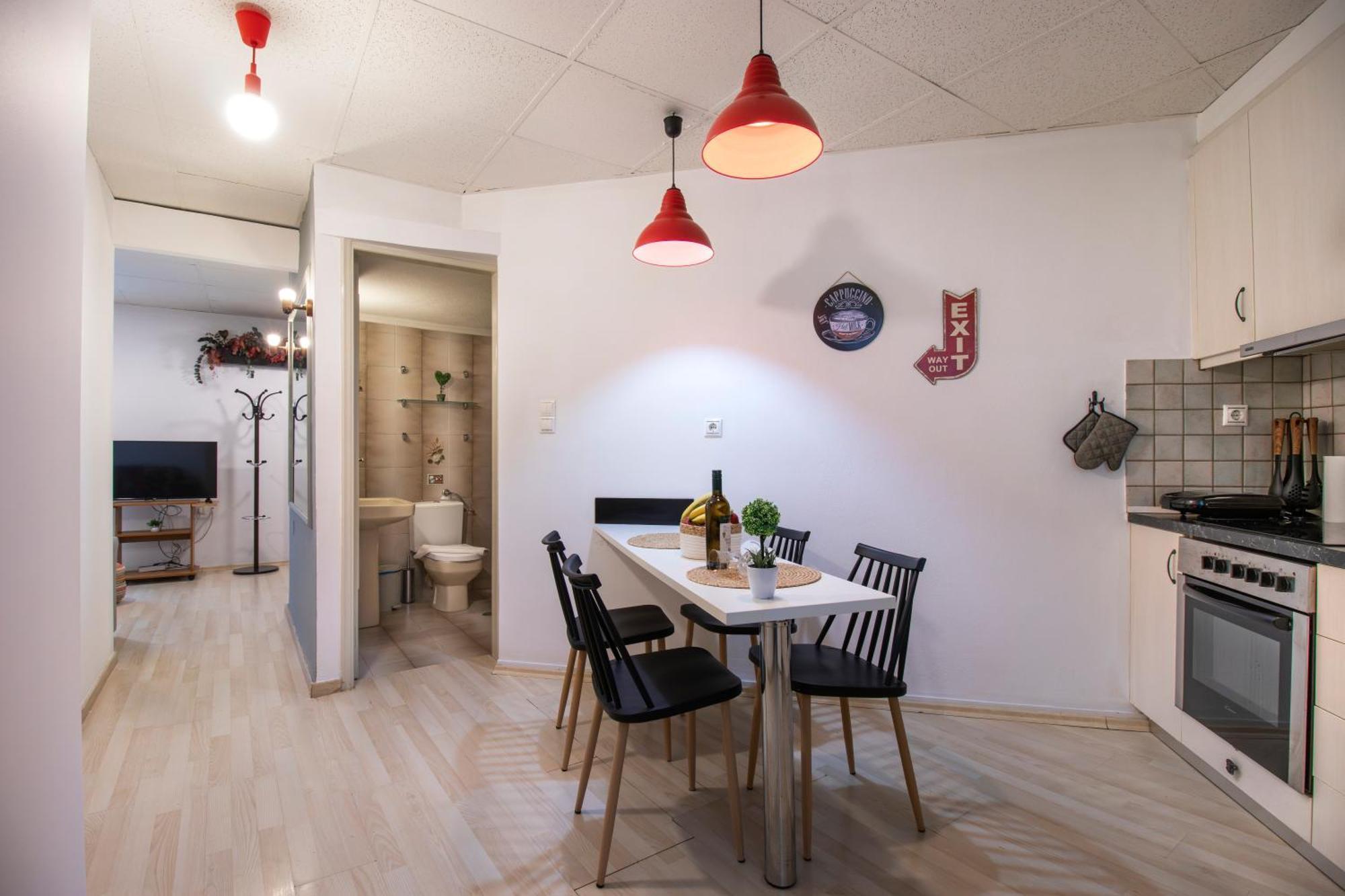 Modern In The Heart Of Appartement Héraklion