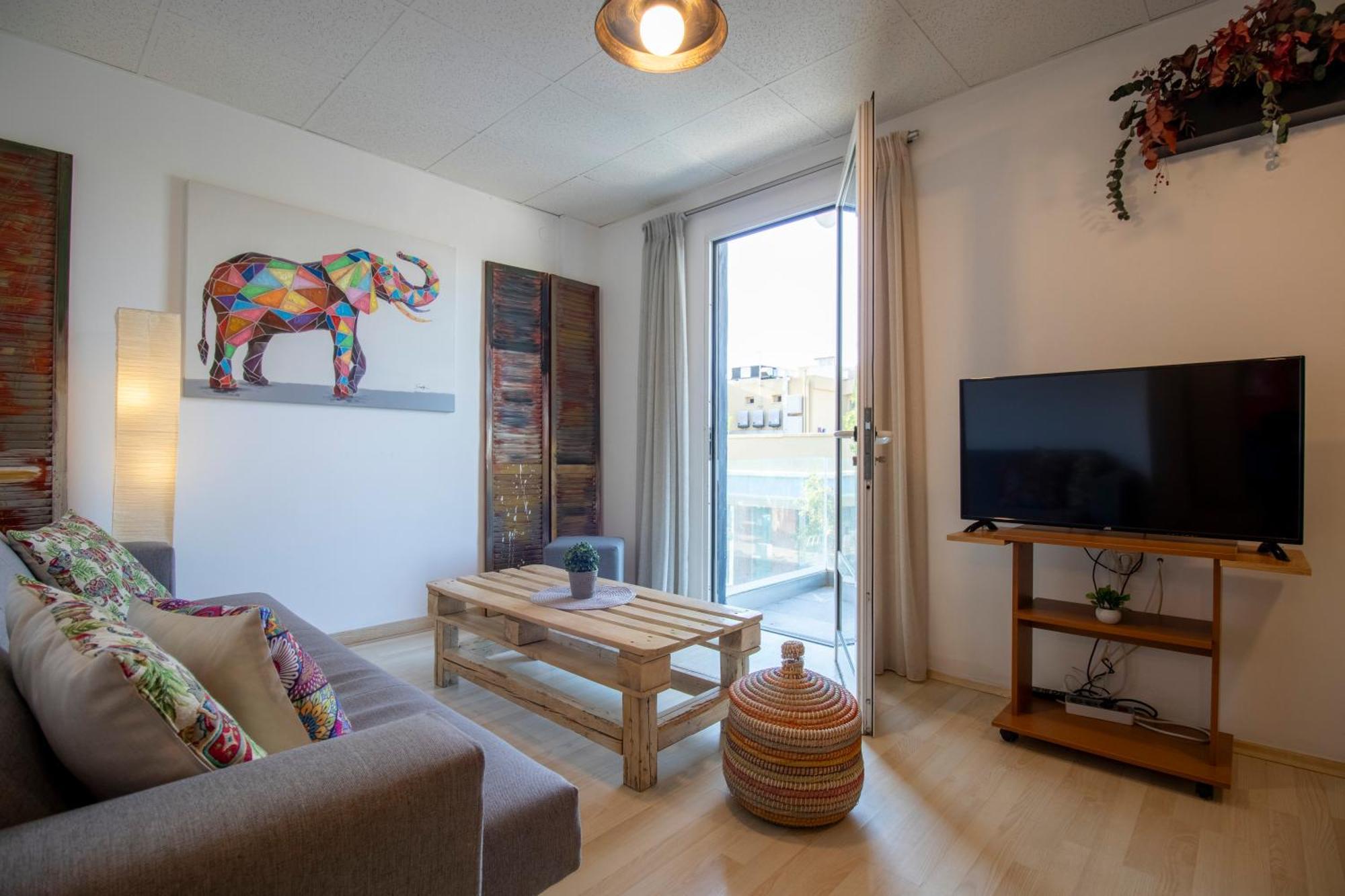 Modern In The Heart Of * Héraklion